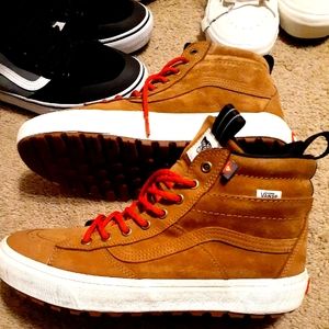Sk8 hi mte boots